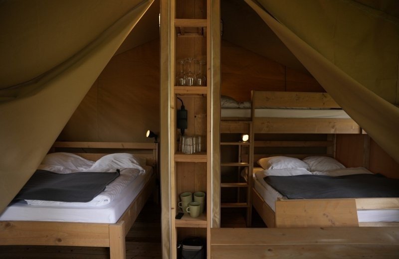 Safarizelt m schlafzimmer